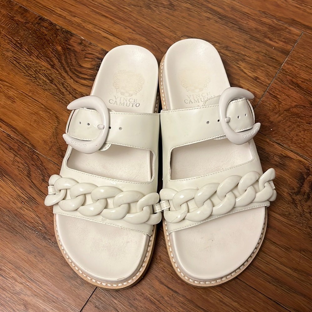 Like New Vince Camuto Sandles